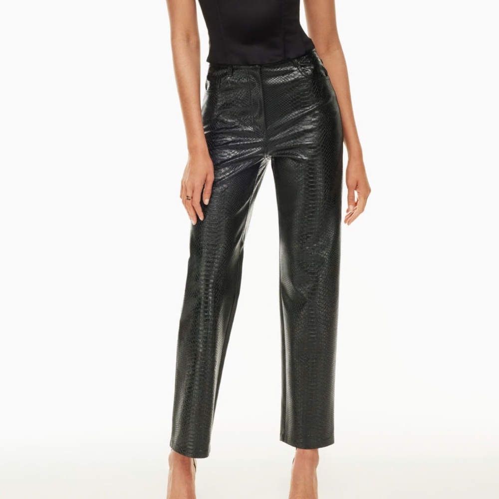 Wilfred
The Melina Pant